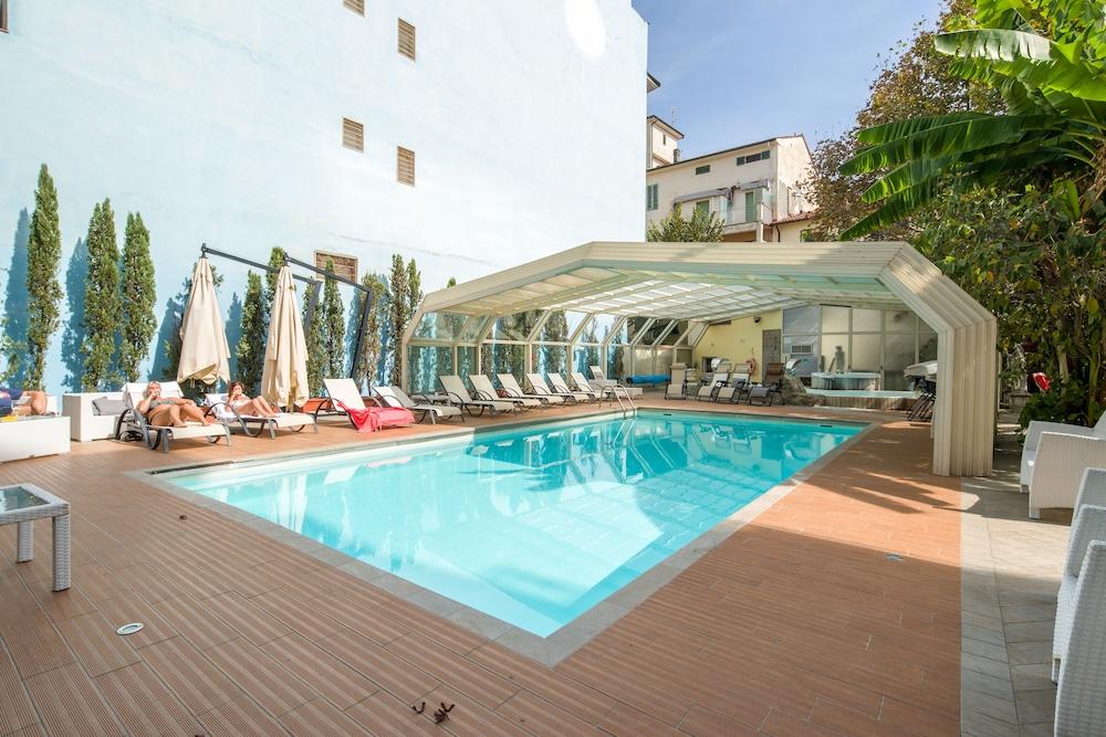 Hotel Manzoni Wellness&Spa مونتيكاتيني تيرمي المظهر الخارجي الصورة