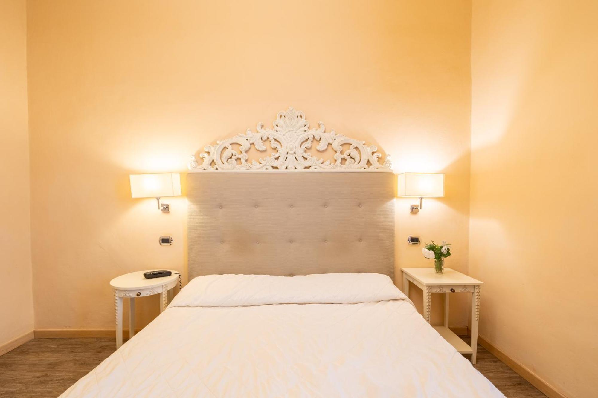 Hotel Manzoni Wellness&Spa مونتيكاتيني تيرمي المظهر الخارجي الصورة