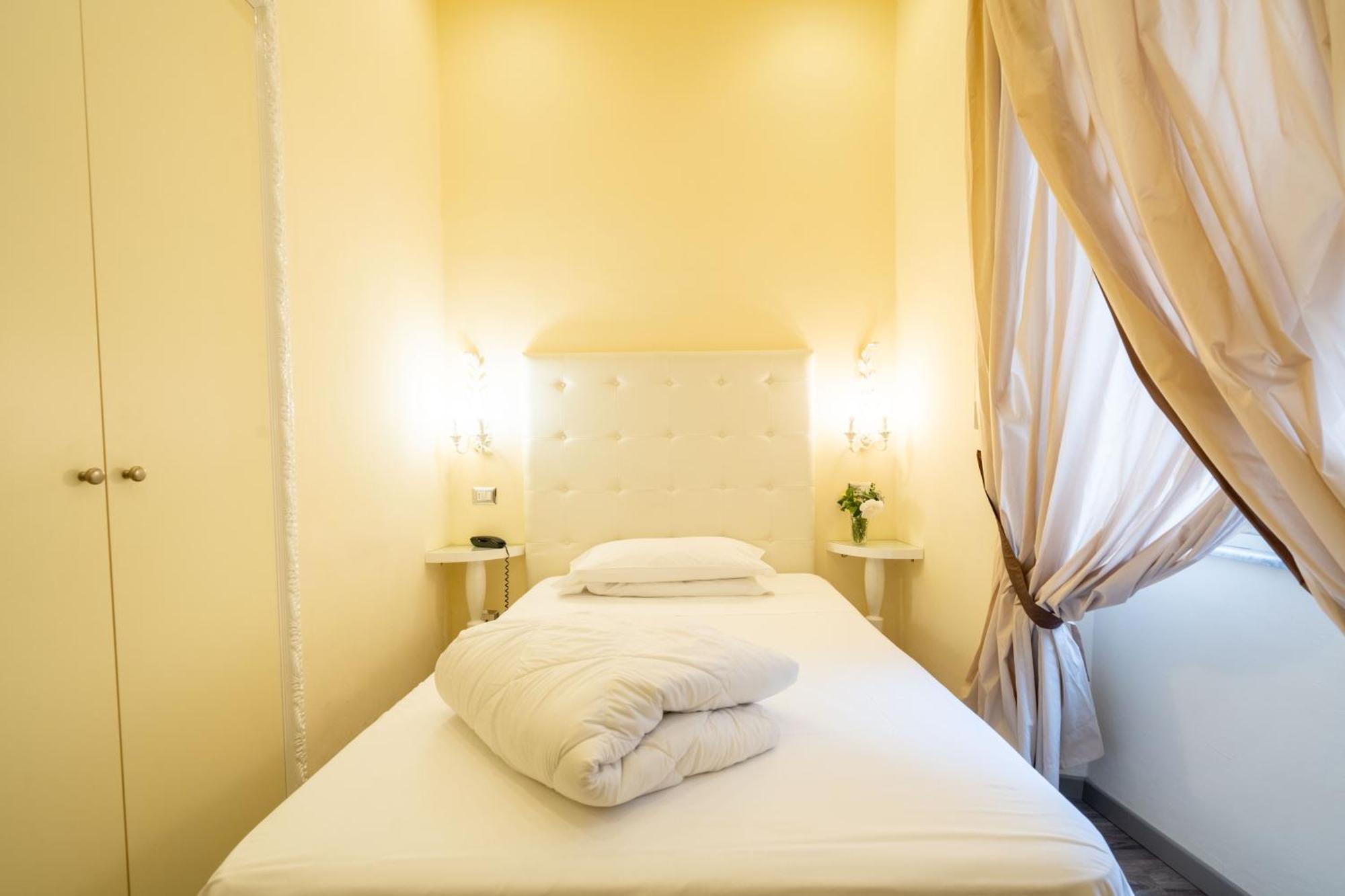 Hotel Manzoni Wellness&Spa مونتيكاتيني تيرمي المظهر الخارجي الصورة