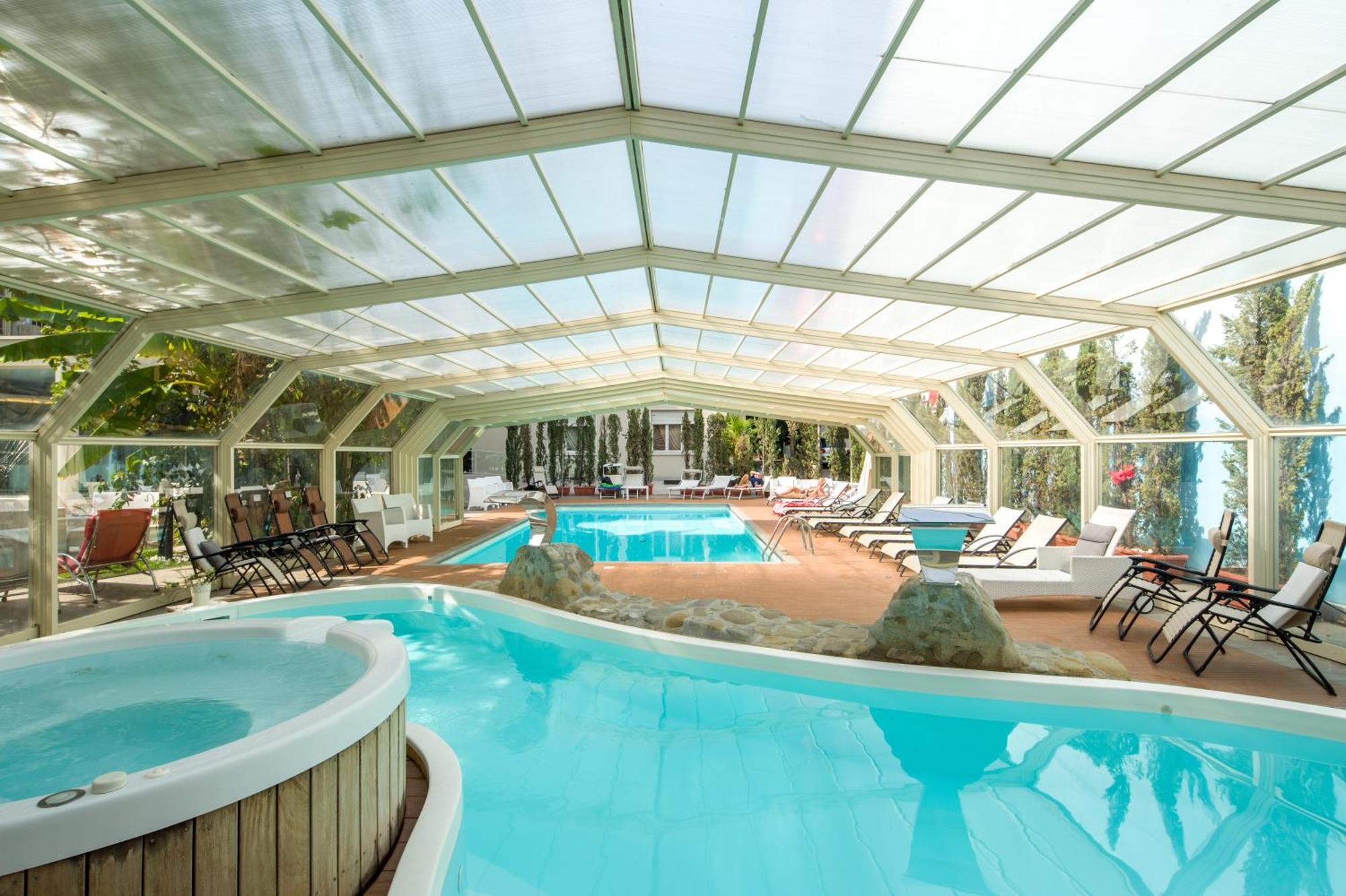 Hotel Manzoni Wellness&Spa مونتيكاتيني تيرمي المظهر الخارجي الصورة